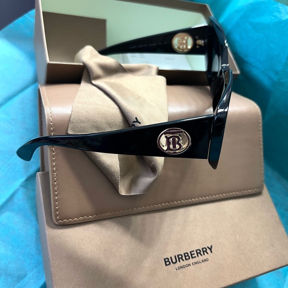 Burberry daisy women sunglasses - Picture 3 of 6